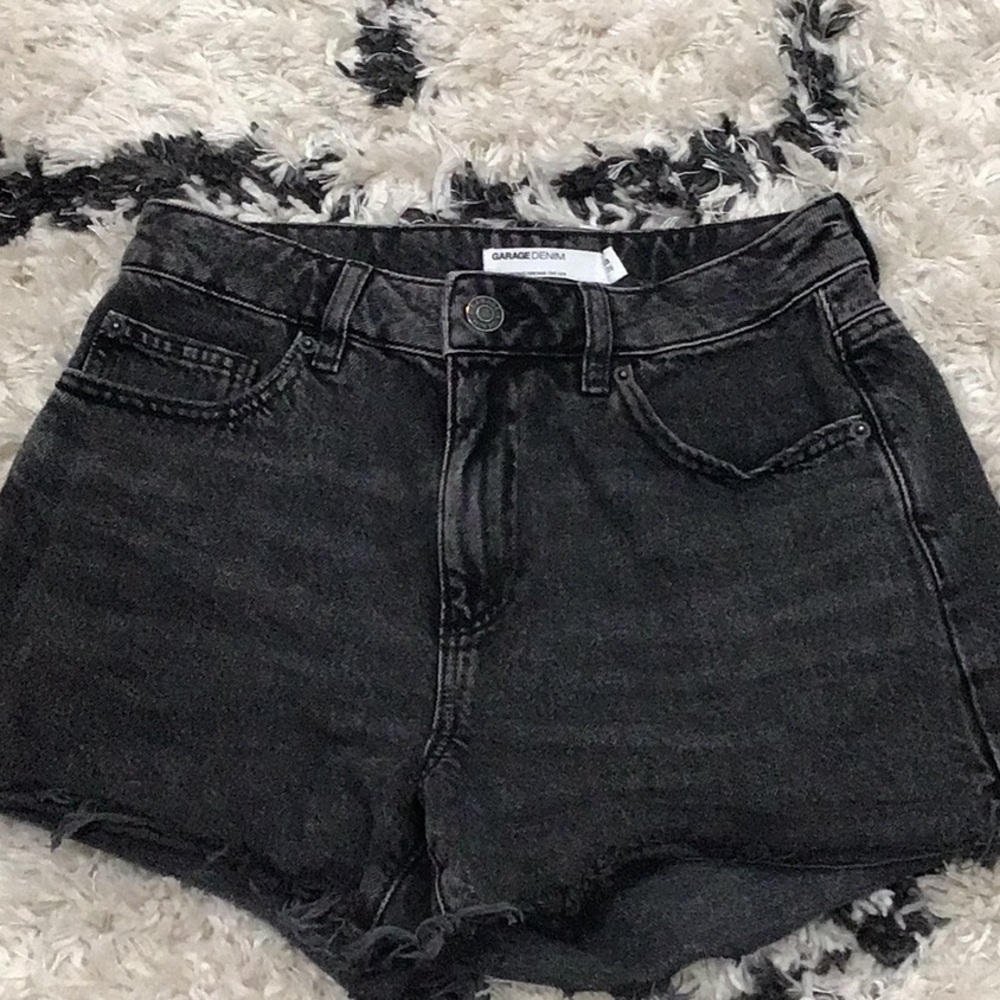Garage shorts vintage cut off 03/26
